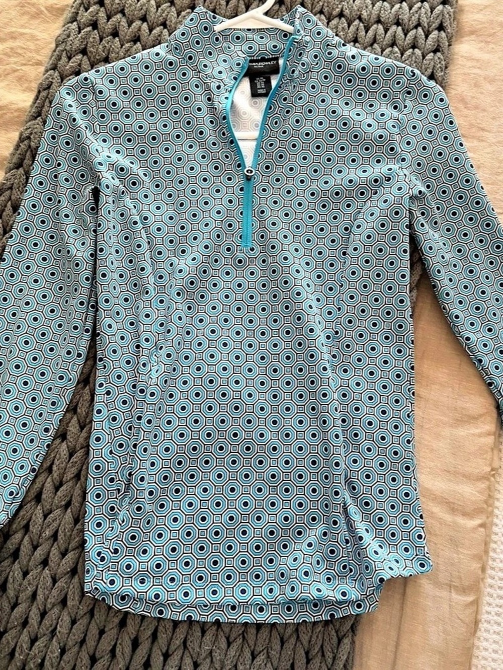 Cynthia Rowley Activewear Long Sleeve Top in Blue & White Size XS